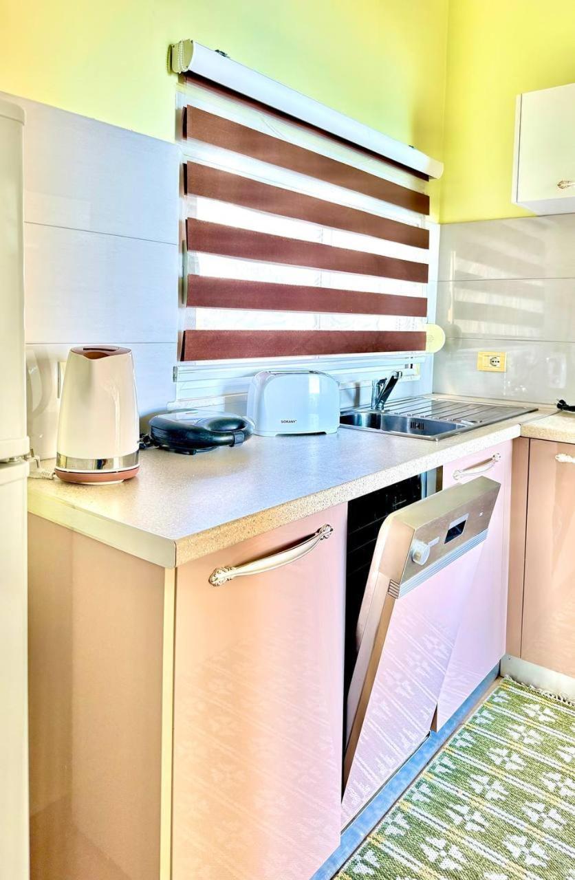 Cozy Sea View K4 Sarandë